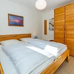 Διαμέρισμα Atrium, App 10